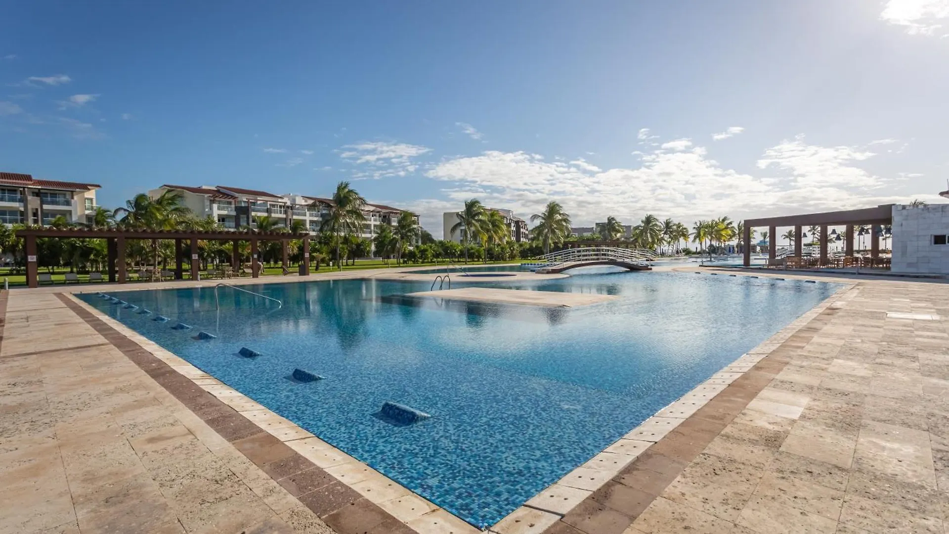 Casa Mia 3 Bedroom At Mareazul Apts Playa del Carmen